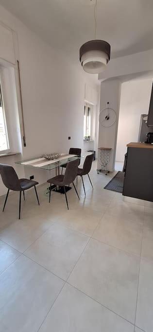 Faby & Fra Apartments Livorno Ngoại thất bức ảnh