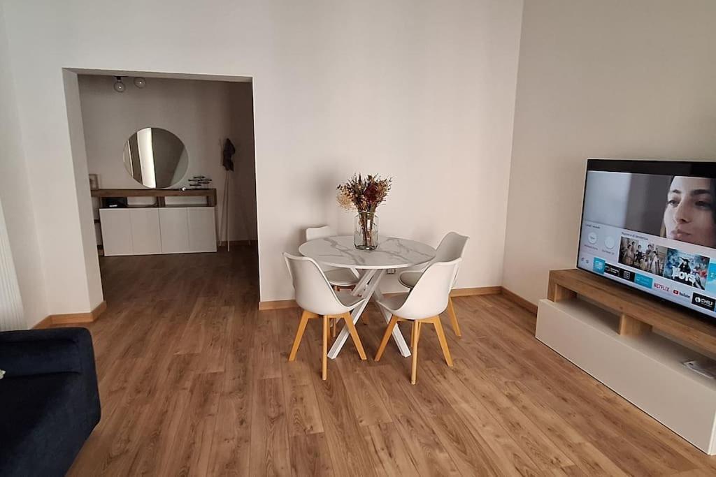 Faby & Fra Apartments Livorno Ngoại thất bức ảnh